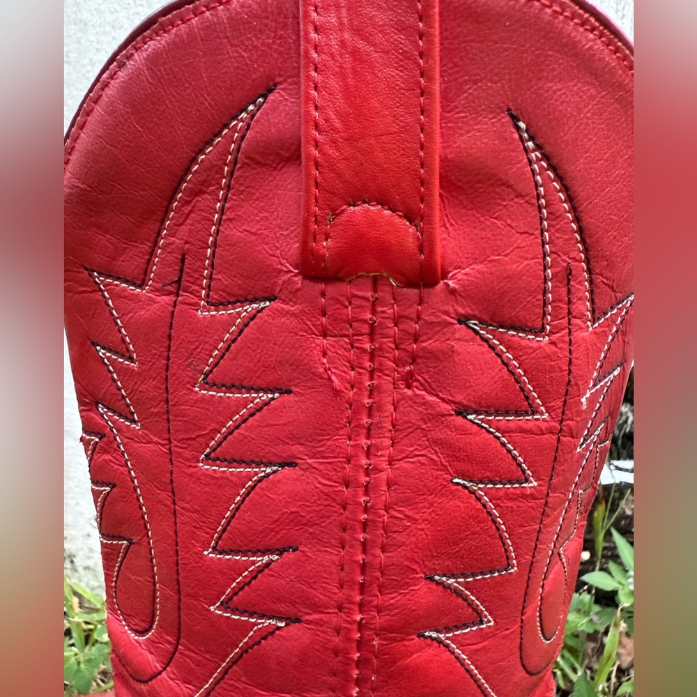 Red Western Cowboy Boots:Size 8 - Picture 4 of 10